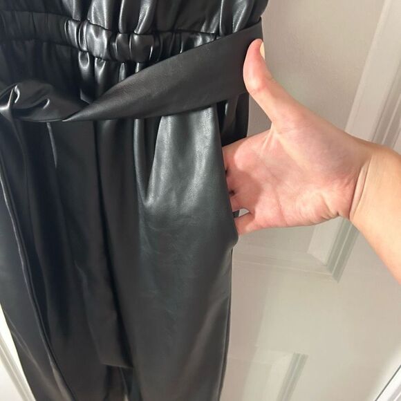 Women’s Black Faux Leather Sleeveless Jumper - Picture 3 of 5